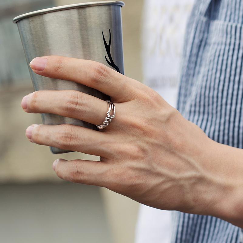 Geometric Cross Ring