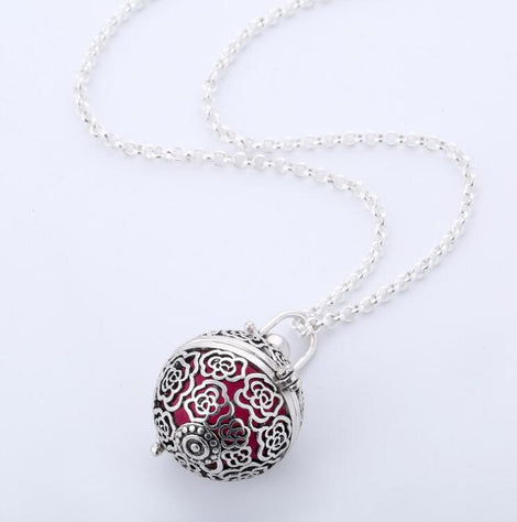 Long Rosette Pendant Necklace